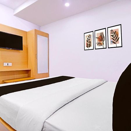 Hotel O Patang 24 Ahmedabad Exterior photo