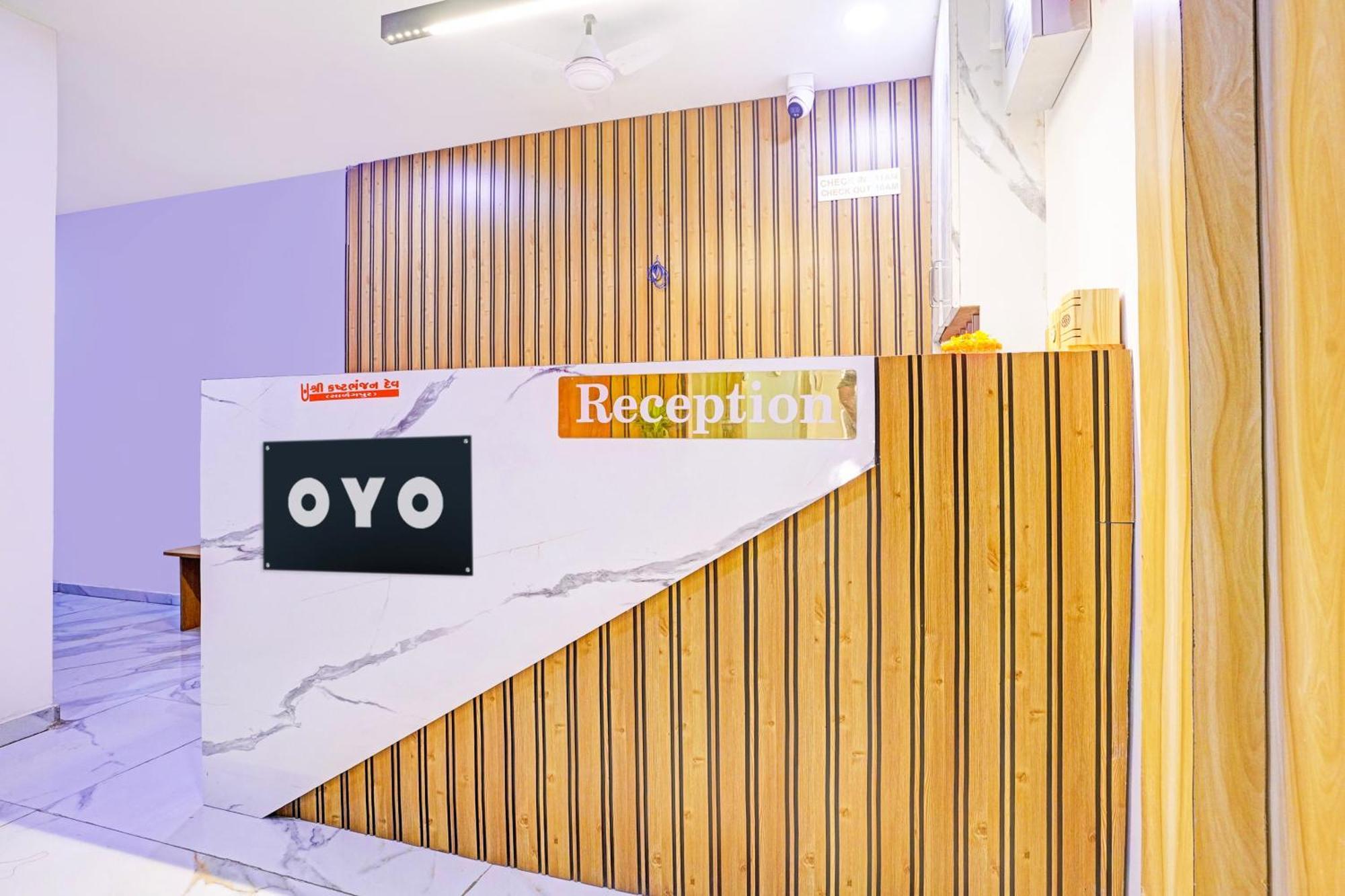 Hotel O Patang 24 Ahmedabad Exterior photo