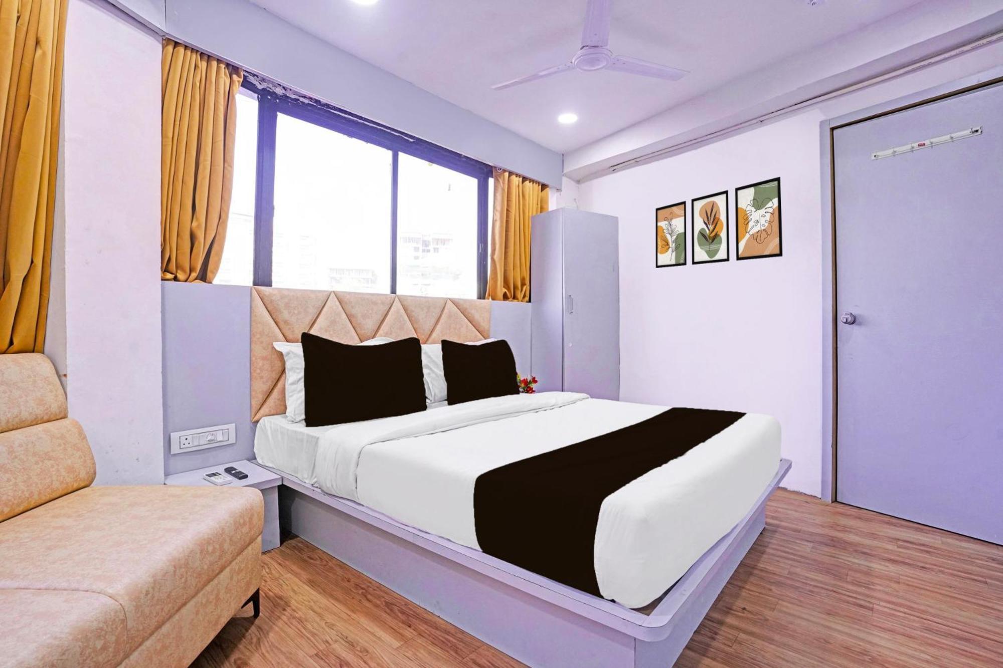 Hotel O Patang 24 Ahmedabad Exterior photo